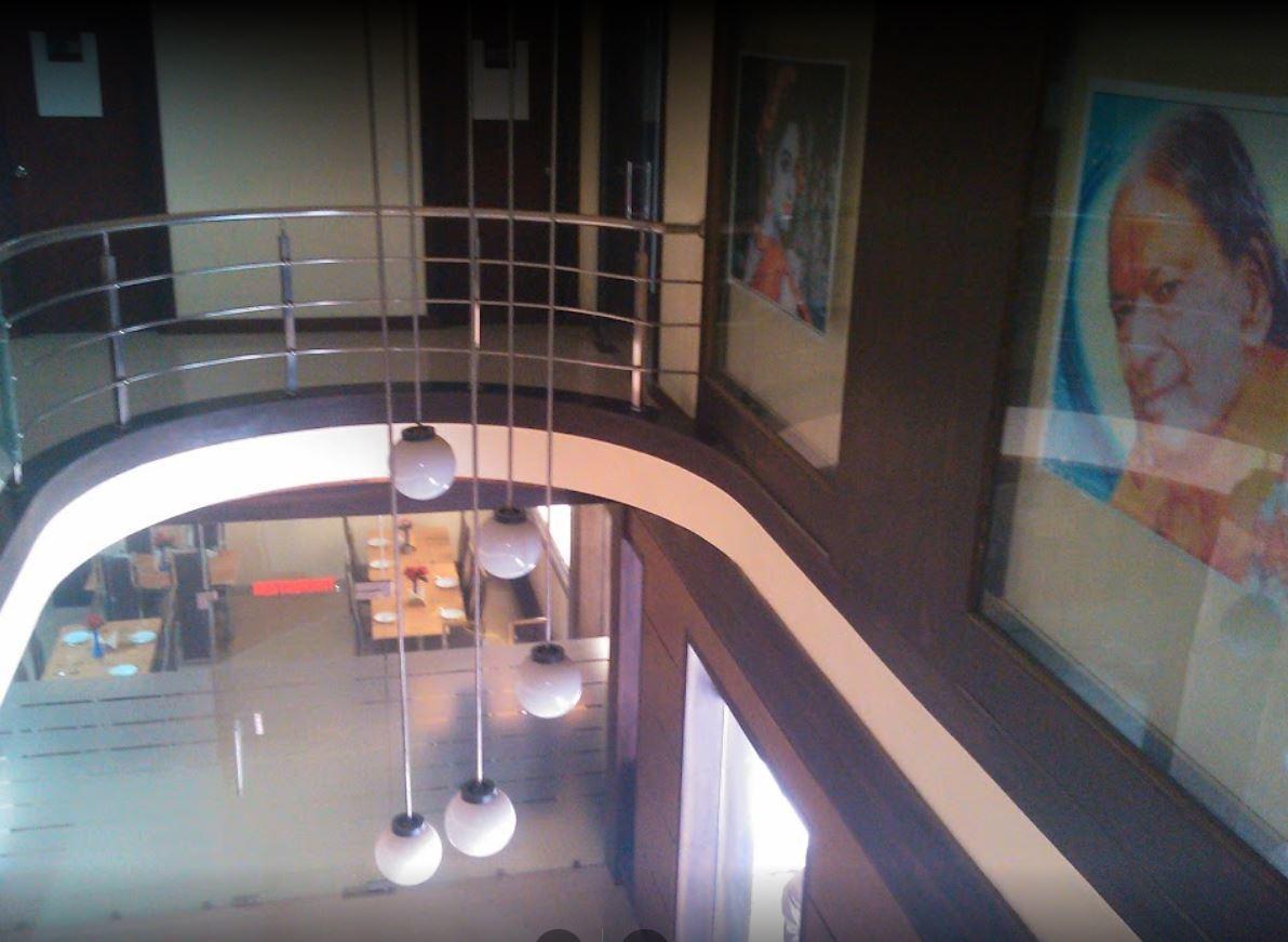 City Surya Gaya Bagian luar foto